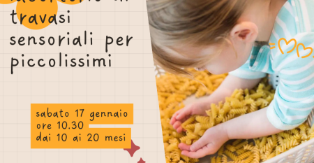 Mani in pasta labortorio di travasi sensoriali per piccolissimi (1)